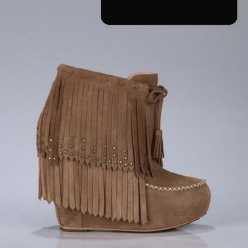 New Koolaburra Platform Moccasins